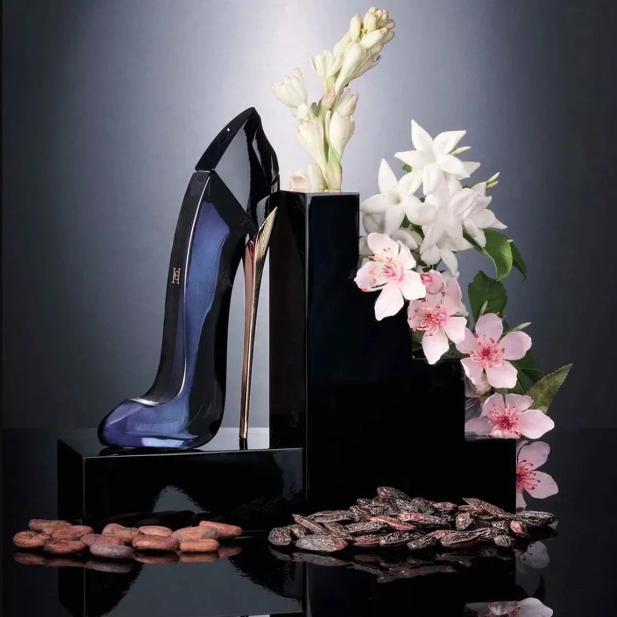 Good Girl New York Carolina Herrera - detalhe do frasco e experiência